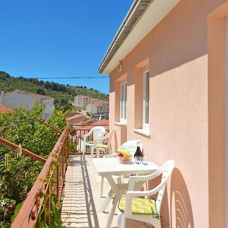 Apartments Sima - 100M From Beach Trogir Exterior foto