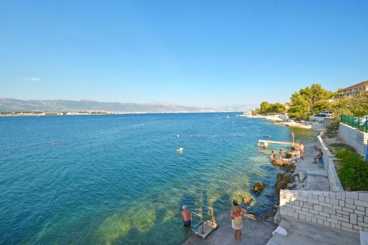 Apartments Sima - 100M From Beach Trogir Exterior foto